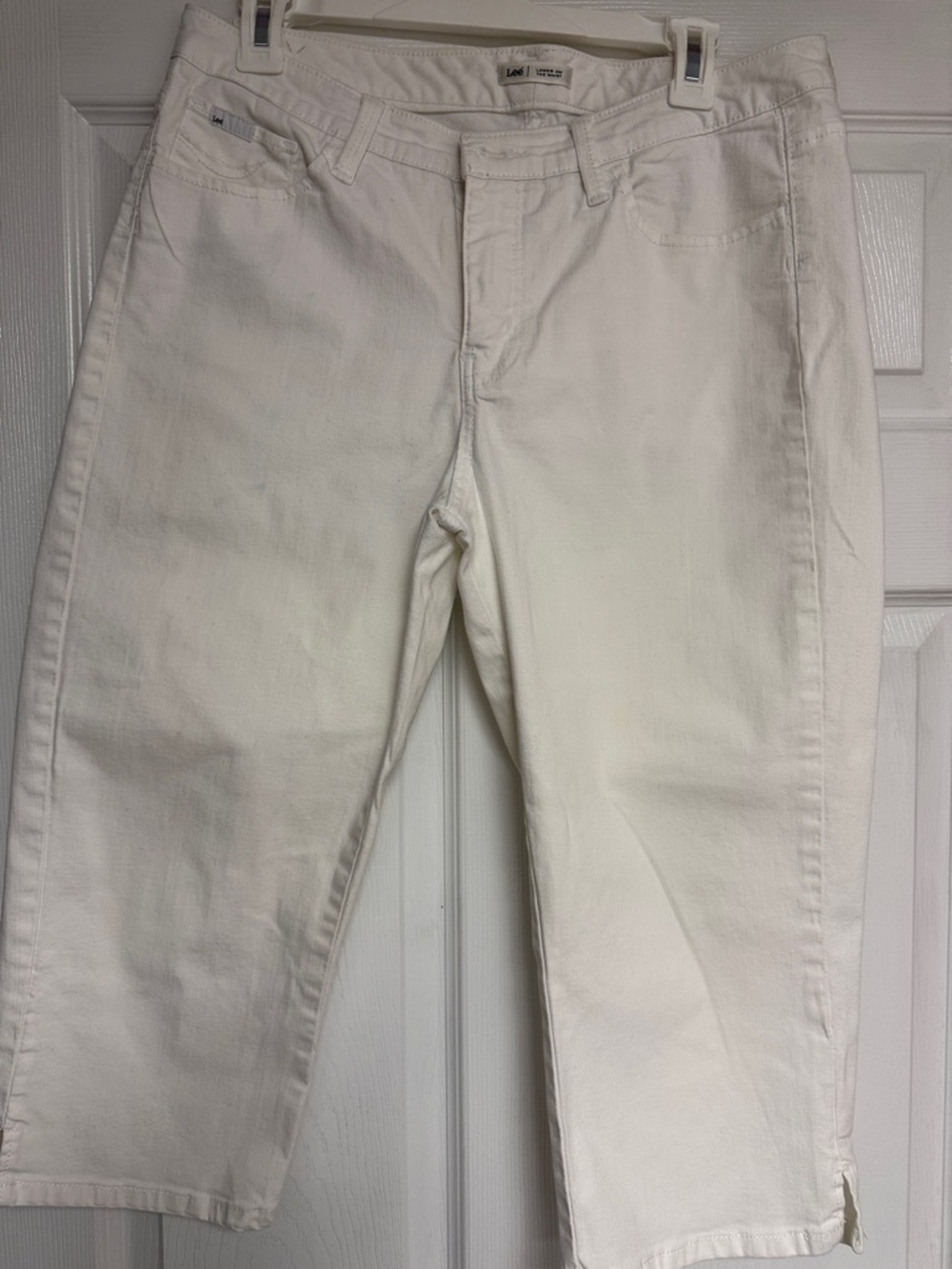 Lee White Cropped Denim Jeans